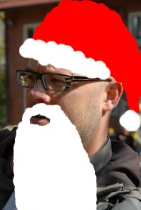 Fil:Håkan som jultomte.jpg